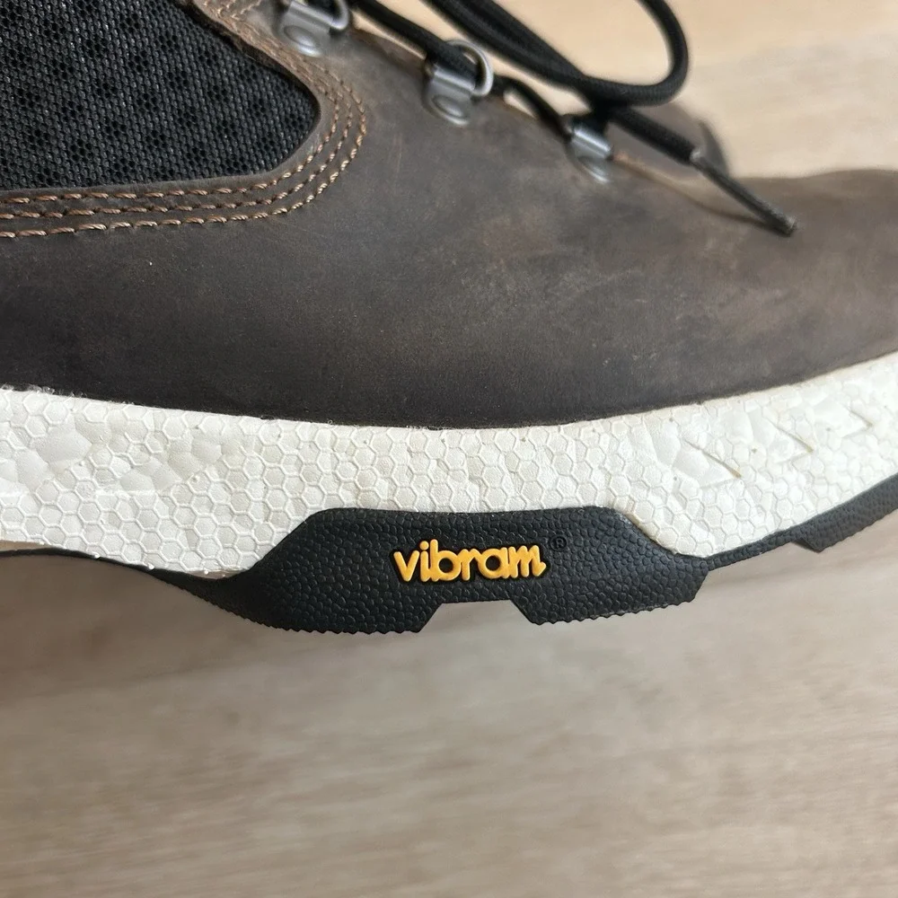 Wolverine Guide Ultraspring Waterproof Low Hiker Men's Vibram Sole Brown Size 12